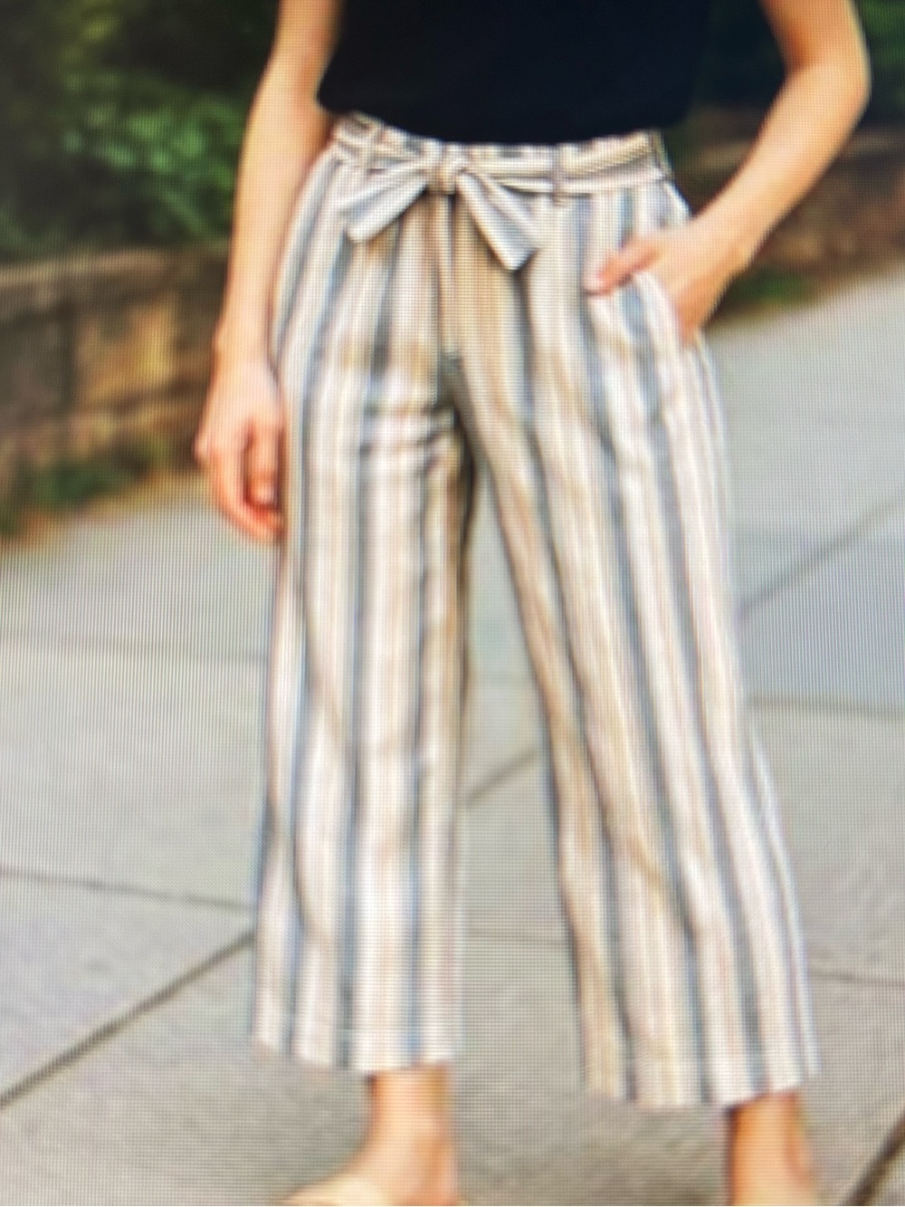Knox Rose Striped Tie-Waist Wide-Leg Cropped Pants. Size L. NWTGS